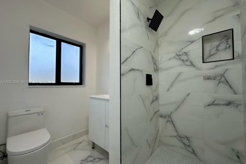 Villa ou maison à vendre à Miami Gardens, Floride: 4 chambres, 103.86 m2 № 2065234 - photo 17