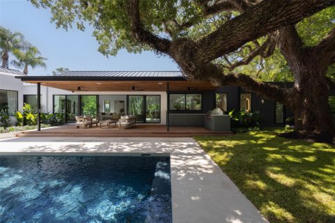 Villa ou maison à vendre à Miami, Floride: 6 chambres № 2248561 - photo 21