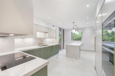 Condo à Key Biscayne, Floride, 2 chambres  № 2060905