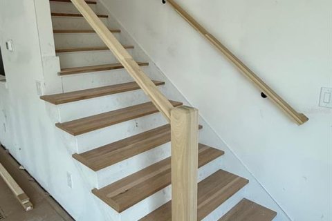 Adosado en venta en Tampa, Florida, 4 dormitorios, 224.08 m2 № 1872840 - foto 13