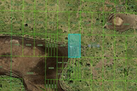 Land in Frostproof, Florida № 2162228