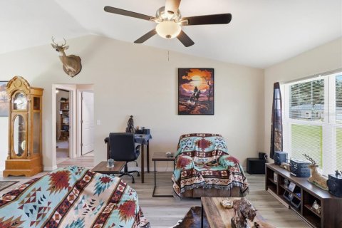 House in Dunnellon, Florida 3 bedrooms, 129.97 sq.m. № 2197838 - photo 5