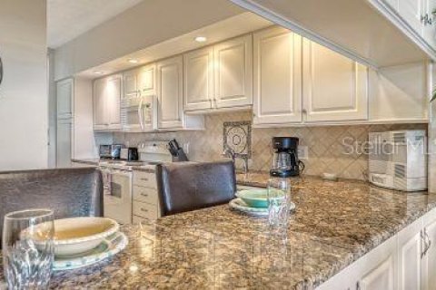 Copropriété à louer à Longboat Key, Floride: 2 chambres, 129.32 m2 № 1105107 - photo 9