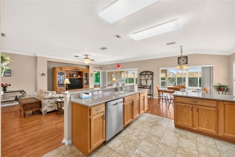 Купить виллу или дом в Саммерфилд, Флорида 8 комнат, 159.61м2, № 2347154 - фото 15