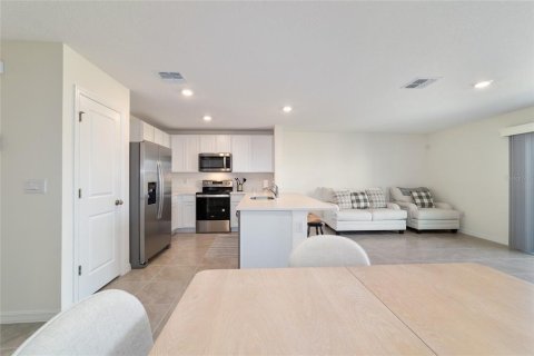 Townhouse in Ocala, Florida 3 bedrooms, 135.45 sq.m. № 1577239 - photo 14