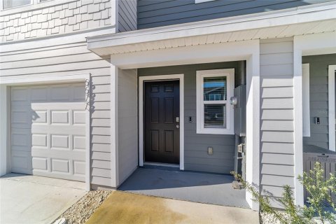 Townhouse in Ocala, Florida 3 bedrooms, 135.45 sq.m. № 1577239 - photo 2