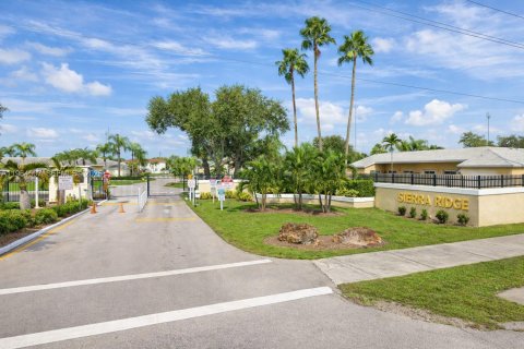 Adosado en alquiler en Miami, Florida, 2 dormitorios, 96.62 m2 № 2025940 - foto 21