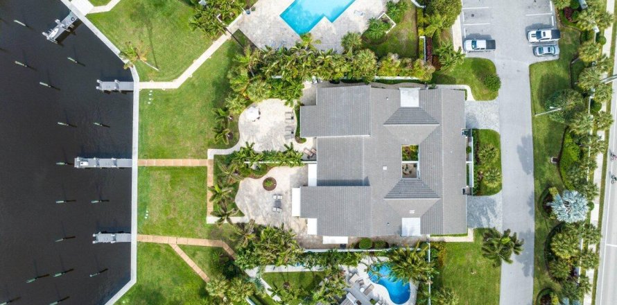 Villa ou maison à Ocean Ridge, Floride 3 chambres, 263.84 m2 № 991963