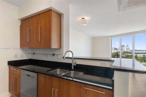 Купить кондоминиум в Майами-Бич, Флорида 1 спальня, 78.6м2, № 2057942 - фото 3