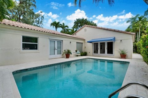 Casa en venta en Miami, Florida, 3 dormitorios № 2432977 - foto 5