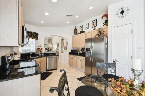 Casa en venta en Kissimmee, Florida, 2 dormitorios, 143.35 m2 № 1914230 - foto 13