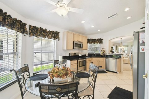 Casa en venta en Kissimmee, Florida, 2 dormitorios, 143.35 m2 № 1914230 - foto 15