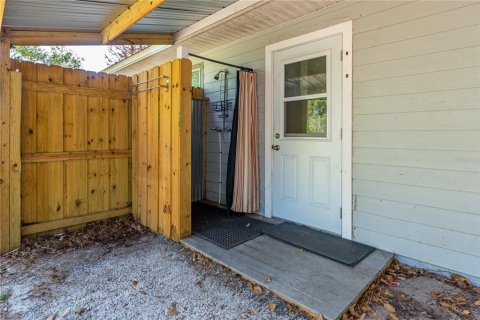 House in New Smyrna Beach, Florida 4 bedrooms, 114.64 sq.m. № 2141115 - photo 25