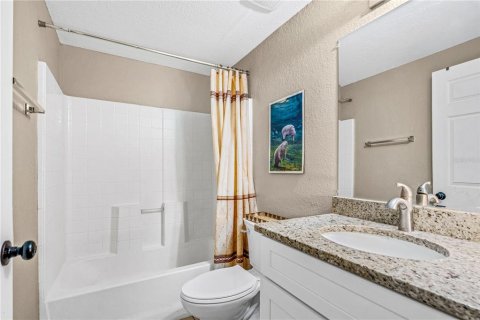 House in New Smyrna Beach, Florida 4 bedrooms, 114.64 sq.m. № 2141115 - photo 22