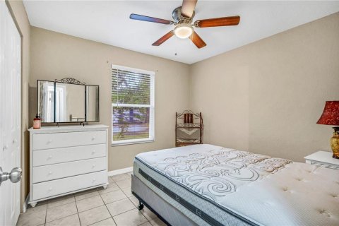 House in New Smyrna Beach, Florida 4 bedrooms, 114.64 sq.m. № 2141115 - photo 18