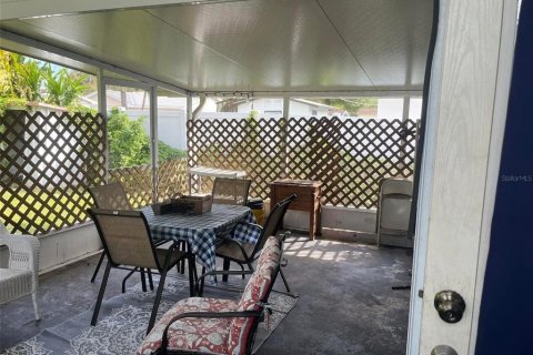 Casa en venta en Tampa, Florida, 3 dormitorios, 131.92 m2 № 2203937 - foto 18