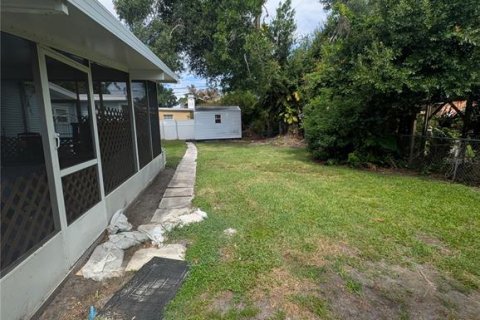 Casa en venta en Tampa, Florida, 3 dormitorios, 131.92 m2 № 2203937 - foto 24