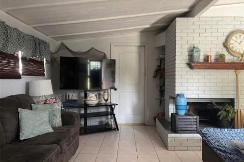 Casa en venta en Tampa, Florida, 3 dormitorios, 131.92 m2 № 2203937 - foto 3