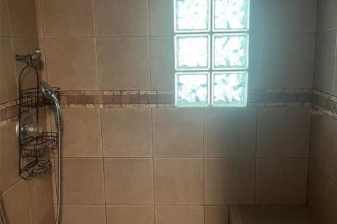 Casa en venta en Tampa, Florida, 3 dormitorios, 131.92 m2 № 2203937 - foto 10