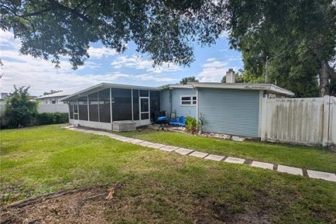 Casa en venta en Tampa, Florida, 3 dormitorios, 131.92 m2 № 2203937 - foto 22