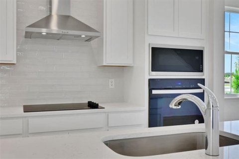 Casa en venta en Apopka, Florida, 4 dormitorios, 260.78 m2 № 1613024 - foto 12