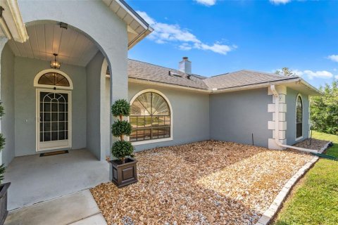 House in Palm Bay, Florida 3 bedrooms, 165.18 sq.m. № 1888429 - photo 6