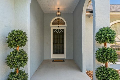 House in Palm Bay, Florida 3 bedrooms, 165.18 sq.m. № 1888429 - photo 7