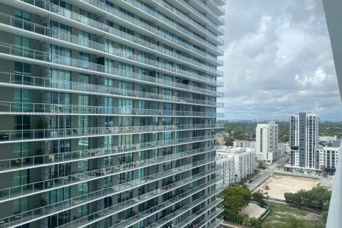 Condominio en venta en Miami, Florida, 2 dormitorios, 102.75 m2 № 1864673 - foto 10