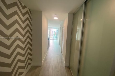 Condominio en venta en Miami, Florida, 2 dormitorios, 102.75 m2 № 1864673 - foto 7