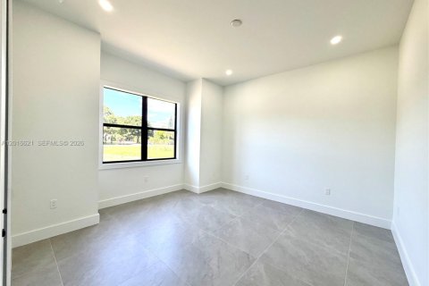 Casa en venta en Naples, Florida, 4 dormitorios, 186.18 m2 № 2084896 - foto 18