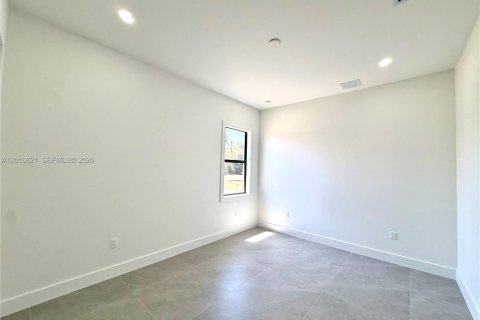 Casa en venta en Naples, Florida, 4 dormitorios, 186.18 m2 № 2084896 - foto 26