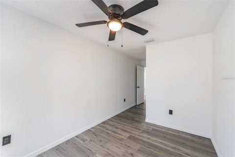 Villa ou maison à vendre à Zephyrhills, Floride: 3 chambres, 198.53 m2 № 1651710 - photo 28