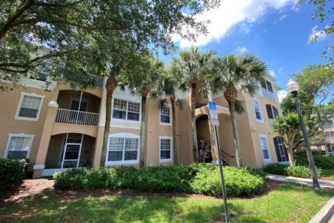 Condominio en alquiler en Orlando, Florida, 3 dormitorios, 130.81 m2 № 1799955 - foto 1