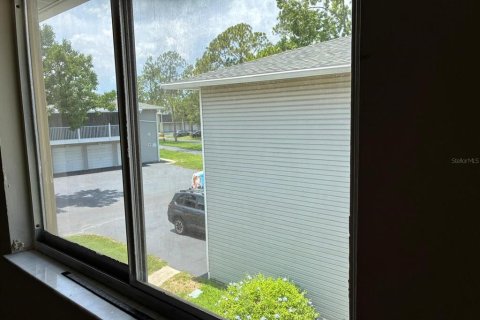 Condo in Orlando, Florida, 2 bedrooms № 2220863 - photo 10