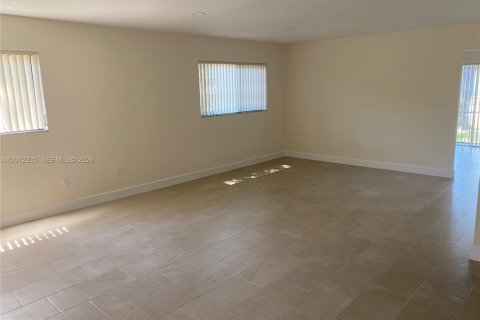Condo in Miami, Florida, 3 bedrooms  № 2074802 - photo 7