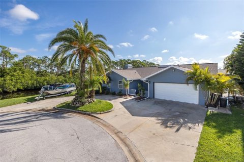 Villa ou maison à vendre à Port Richey, Floride: 3 chambres, 158.68 m2 № 1670158 - photo 5