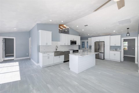 Villa ou maison à vendre à Port Richey, Floride: 3 chambres, 158.68 m2 № 1670158 - photo 18