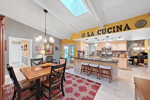 Villa ou maison à vendre à Palm Harbor, Floride: 4 chambres, 189.52 m2 № 2419352 - photo 28