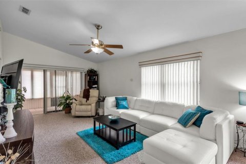 House in Lakeland, Florida 2 bedrooms, 101.91 sq.m. № 1919584 - photo 5