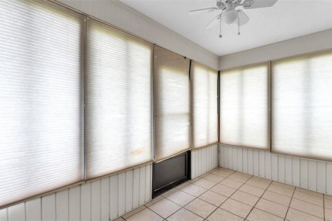 House in Lakeland, Florida 2 bedrooms, 101.91 sq.m. № 1919584 - photo 19