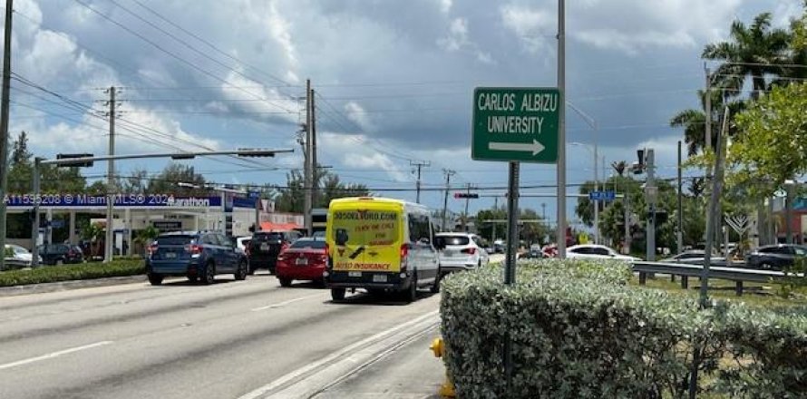 Office in Doral, Florida № 1189776