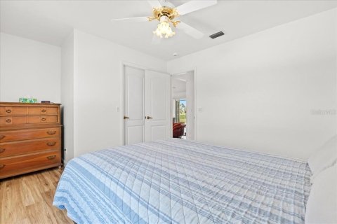 House in Punta Gorda, Florida 3 bedrooms, 149.11 sq.m. № 1910005 - photo 19