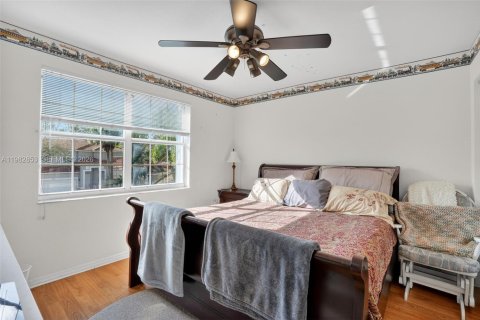 Купить виллу или дом в Уэстон, Флорида 4 спальни, 257.25м2, № 2049672 - фото 17