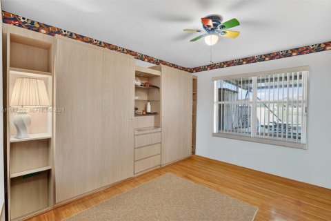 Купить виллу или дом в Уэстон, Флорида 4 спальни, 257.25м2, № 2049672 - фото 12