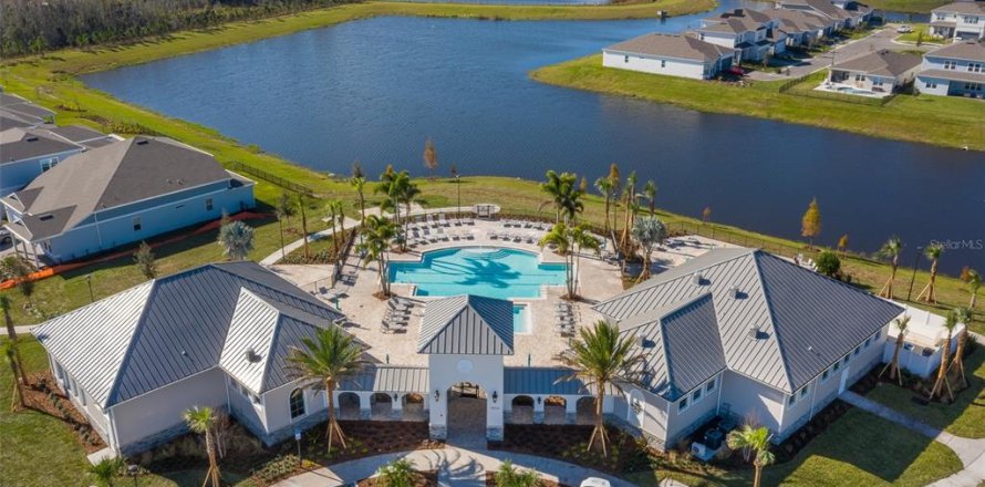 Adosado en Orlando, Florida 3 dormitorios, 139.63 m2 № 1829417