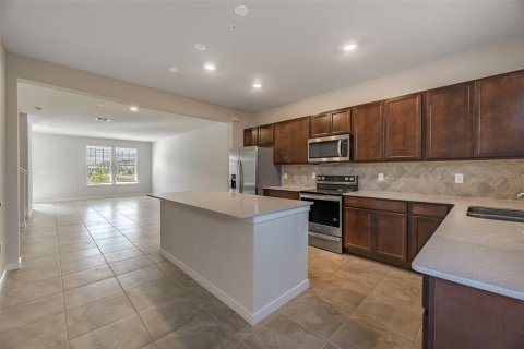 Adosado en alquiler en Orlando, Florida, 3 dormitorios, 139.63 m2 № 1829417 - foto 4