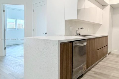 Copropriété à louer à Miami, Floride: 2 chambres, 85.66 m2 № 2043188 - photo 2