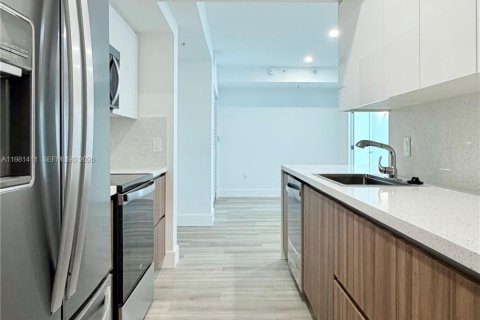 Copropriété à louer à Miami, Floride: 2 chambres, 85.66 m2 № 2043188 - photo 4