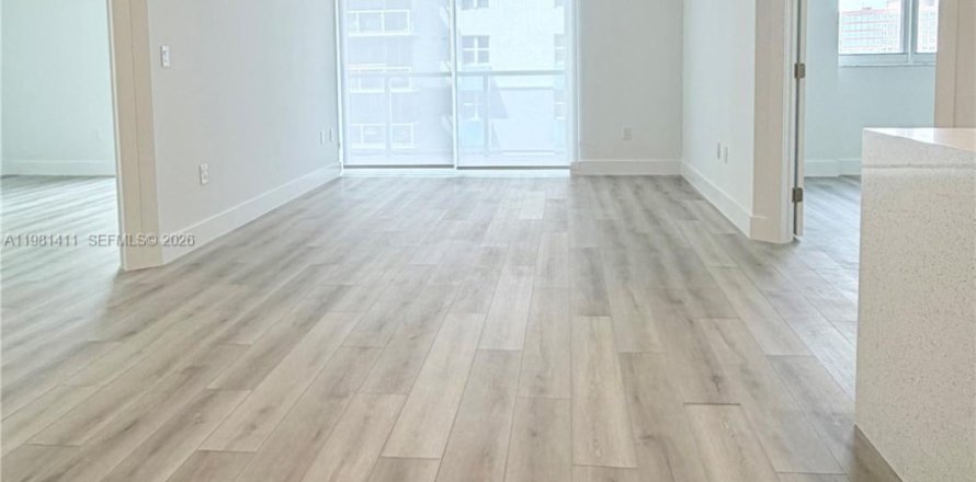 Condo à Miami, Floride, 2 chambres  № 2043188