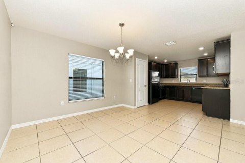 Villa ou maison à louer à Ruskin, Floride: 3 chambres, 151.34 m2 № 2433336 - photo 5